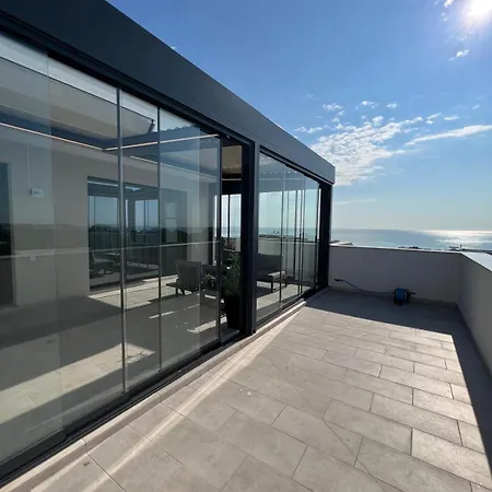 Blue Crystal Luxury *